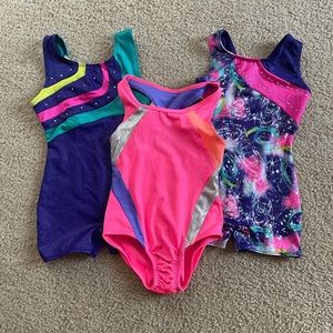 Girls size 4/5 leotards in like new condition